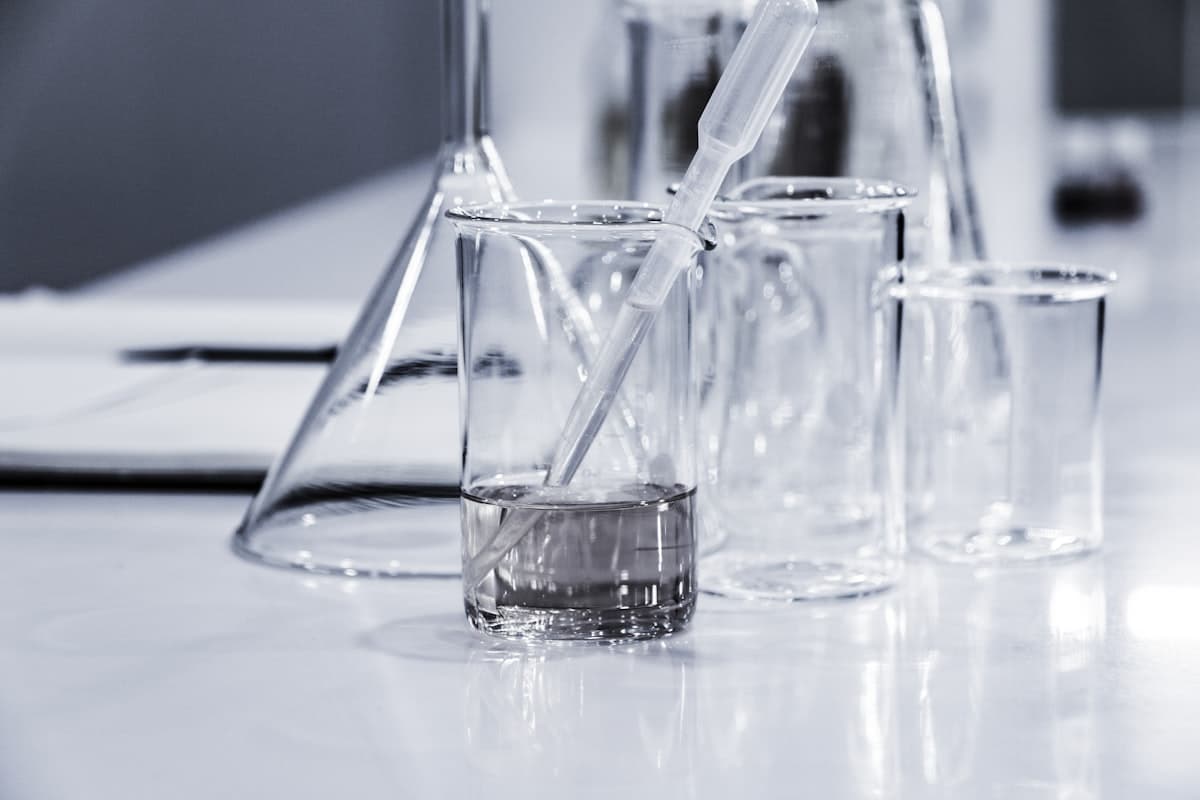Digital Micrometer and Spectrophotometer Instruments